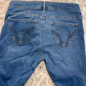 Hollister Women's Blue Jeans size 7 long